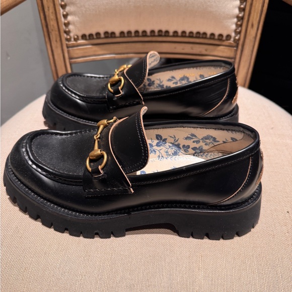 Gucci Cordovan Lux lug sole women’s Loafers. Dust bags and original box. - Picture 2 of 7